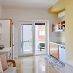 2 Bedroom Gorgeous In Appartement Rapallo