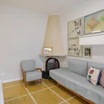 2 Bedroom Gorgeous In Appartement