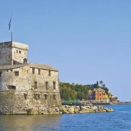 2 Bedroom Cozy In Διαμέρισμα