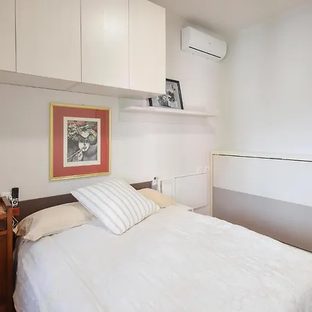 2 Bedroom Gorgeous In Appartement Rapallo