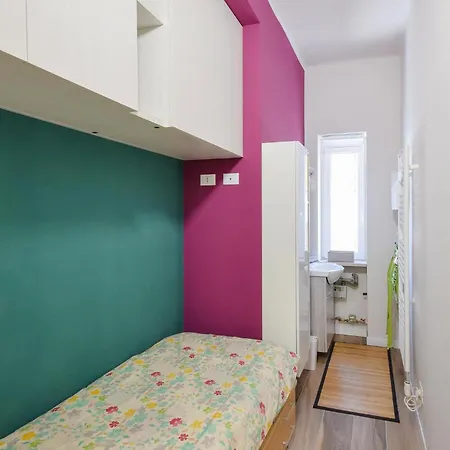 Apartment 2 Bedroom Gorgeous In Rapallo